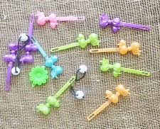 Lot Of 13 Vintage Girls Hair Barretts Multicolor
