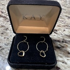 Vintage 14 K Yellow Gold Small Hoop Dangling Heart Earrings Lightweight