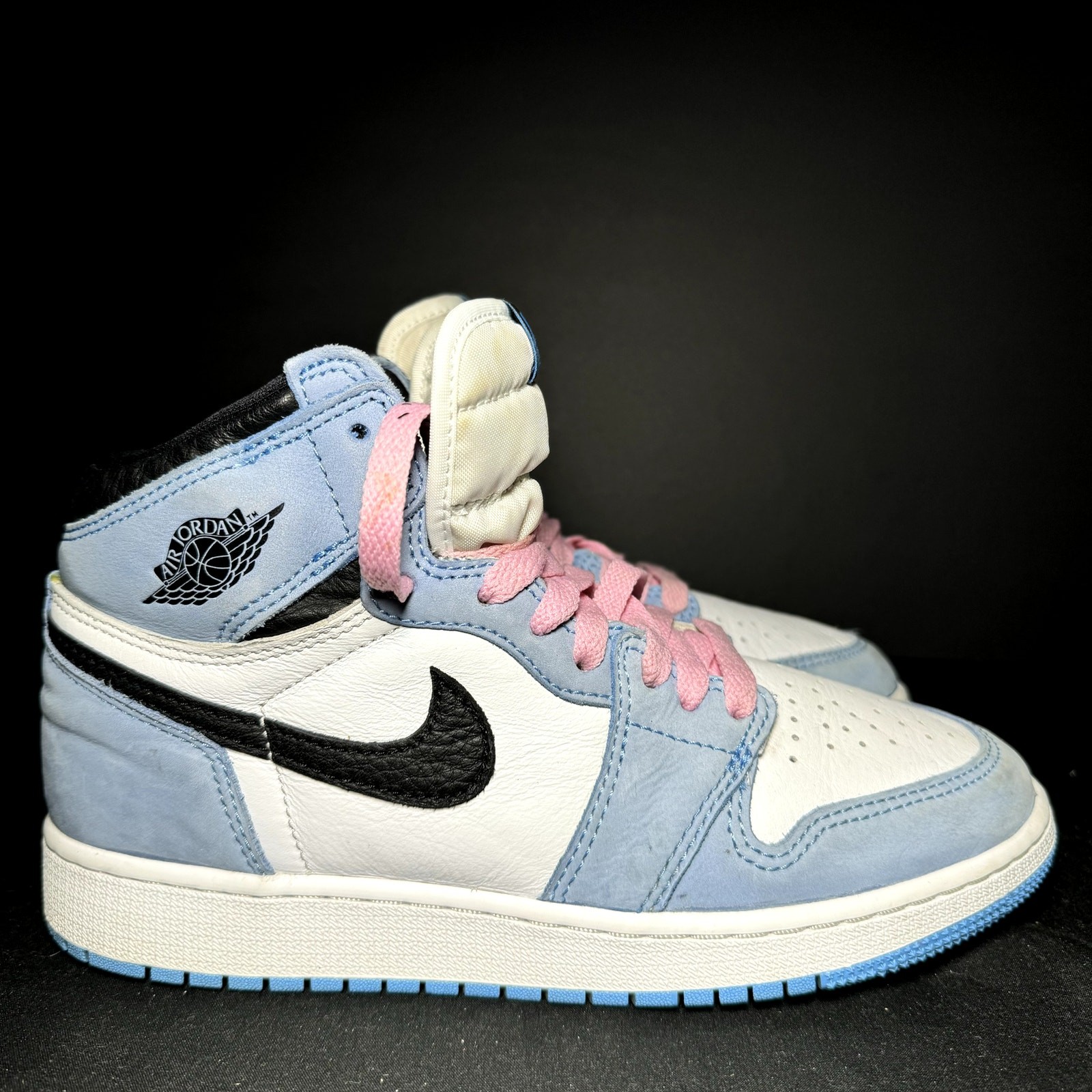 Size 5.5 - Nike Air Jordan 1 Retro High OG GS University Blue Men's Shoes