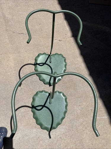 2 MCM Salterini Style Lily Pad Leaf Nesting Patio Tables Green Powder Coat - Picture 7 of 7