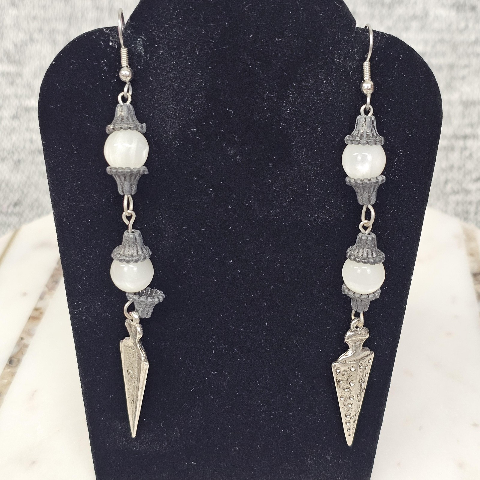 Silver Tone Arrowhead Dangle Earrings Womens Long… - image 5