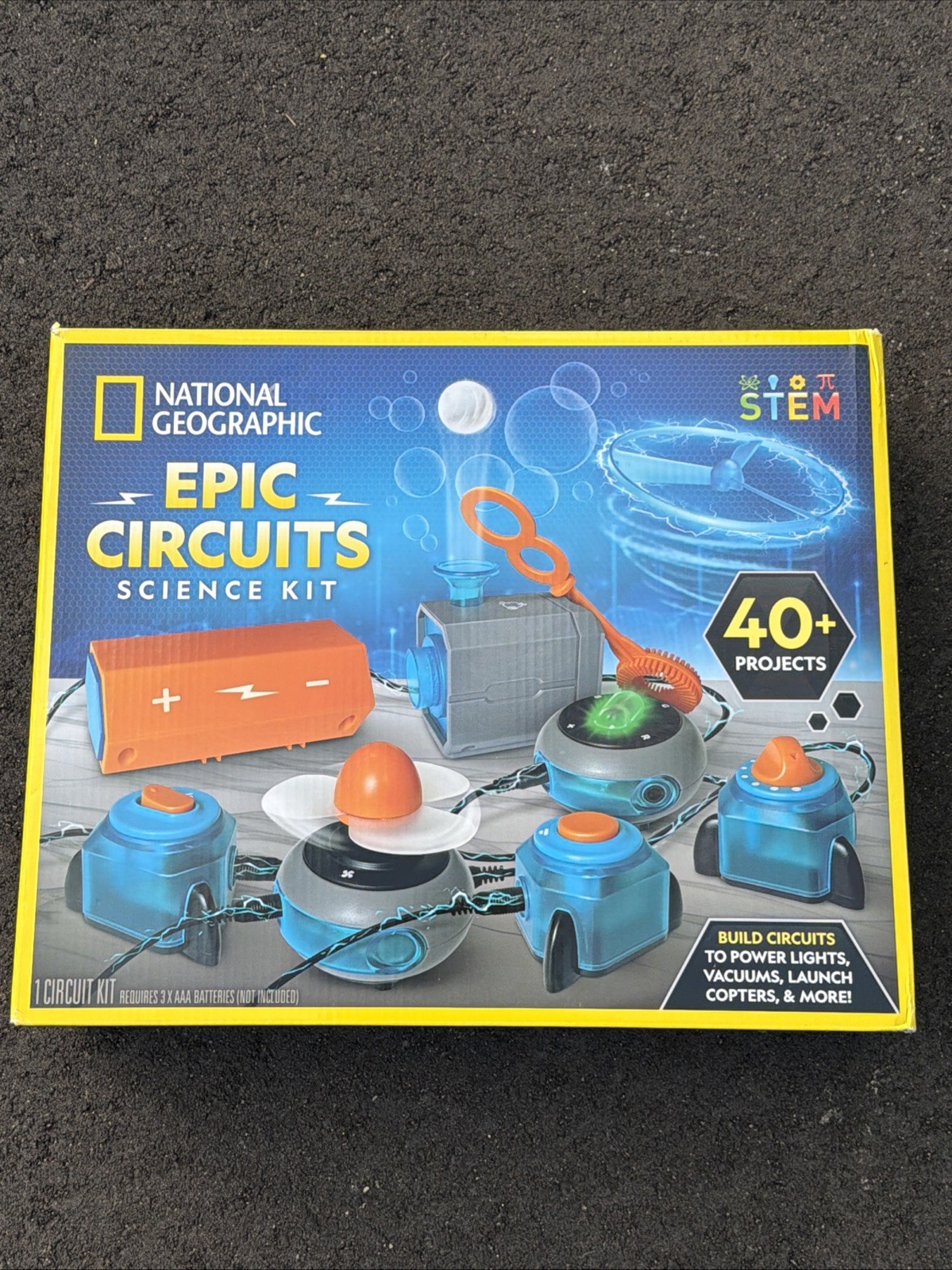 National Geographic Circuit Maker Kit - Electronics Kit for Kids with 40 Electri