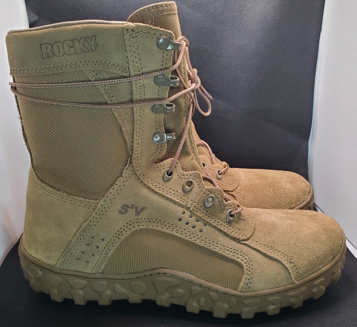 Rocky S2V Tactical Military Boot Size 13 M Men's OCP Boots Regular