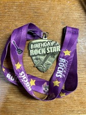 Nice Used Chuck E. Cheese Arcade Birthday Rock Star Medal W/ Strap - March 14