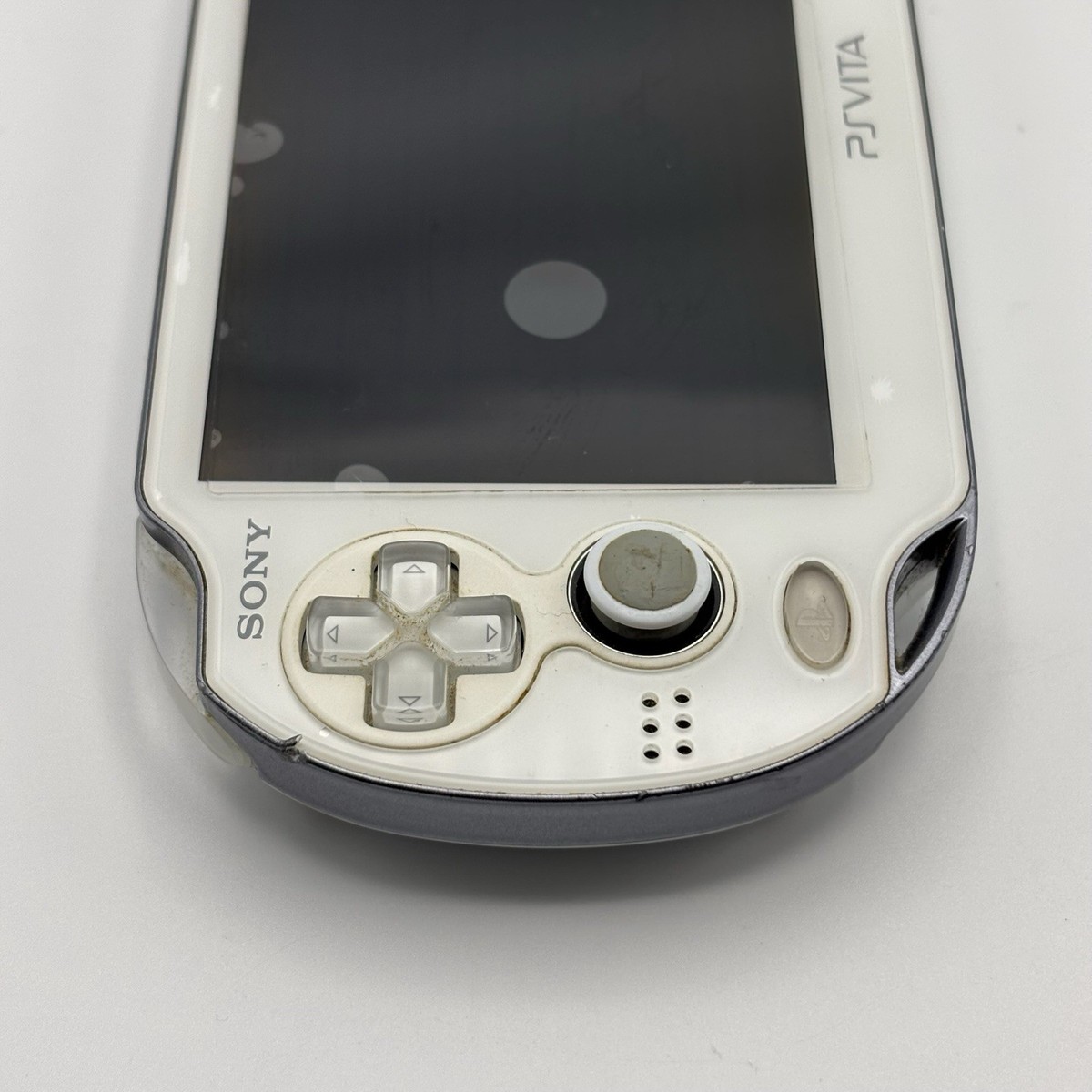SONY PS Vita PCH-1000 1100 Console White OELD Fast Shipping