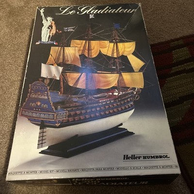 Heller 1/200 Le Gladiateur Ship Plastic Model Kit New # 80826 Unbuilt 80's *