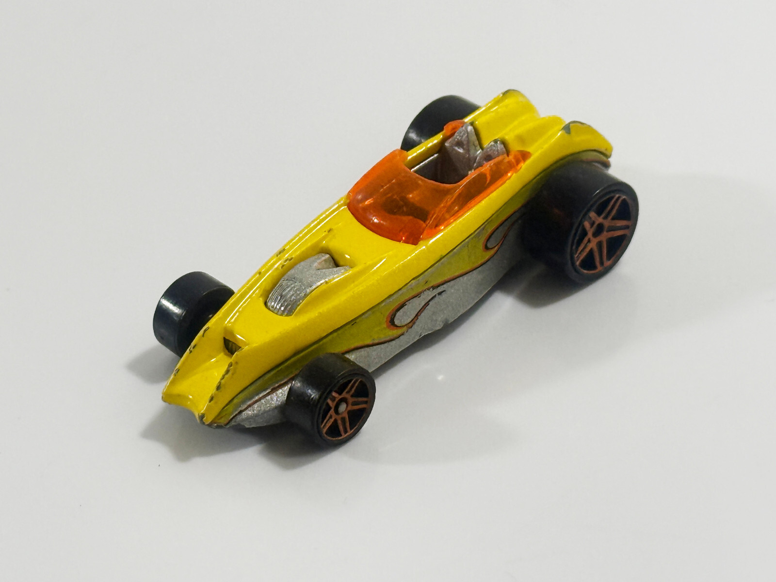 Hot Wheels 2004 Shredded Diecast Car All Stars Series Yellow Gray Malaysia