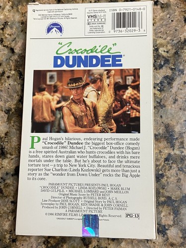 Nice Vintage Crocodile Dundee Early Release VHS Cassette Tape MINTY - Picture 2 of 3