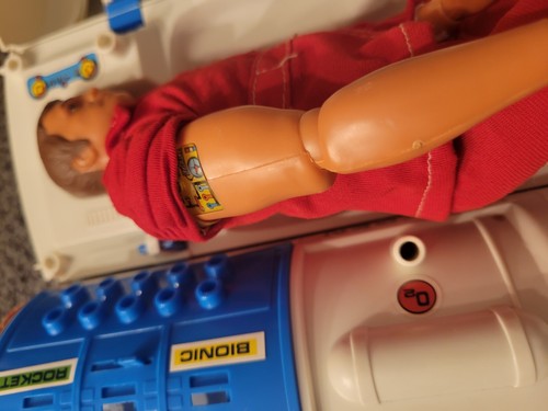 Vintage Six Million Dollar Max Figure With Bionic Transport And Repair... - Picture 11 of 20