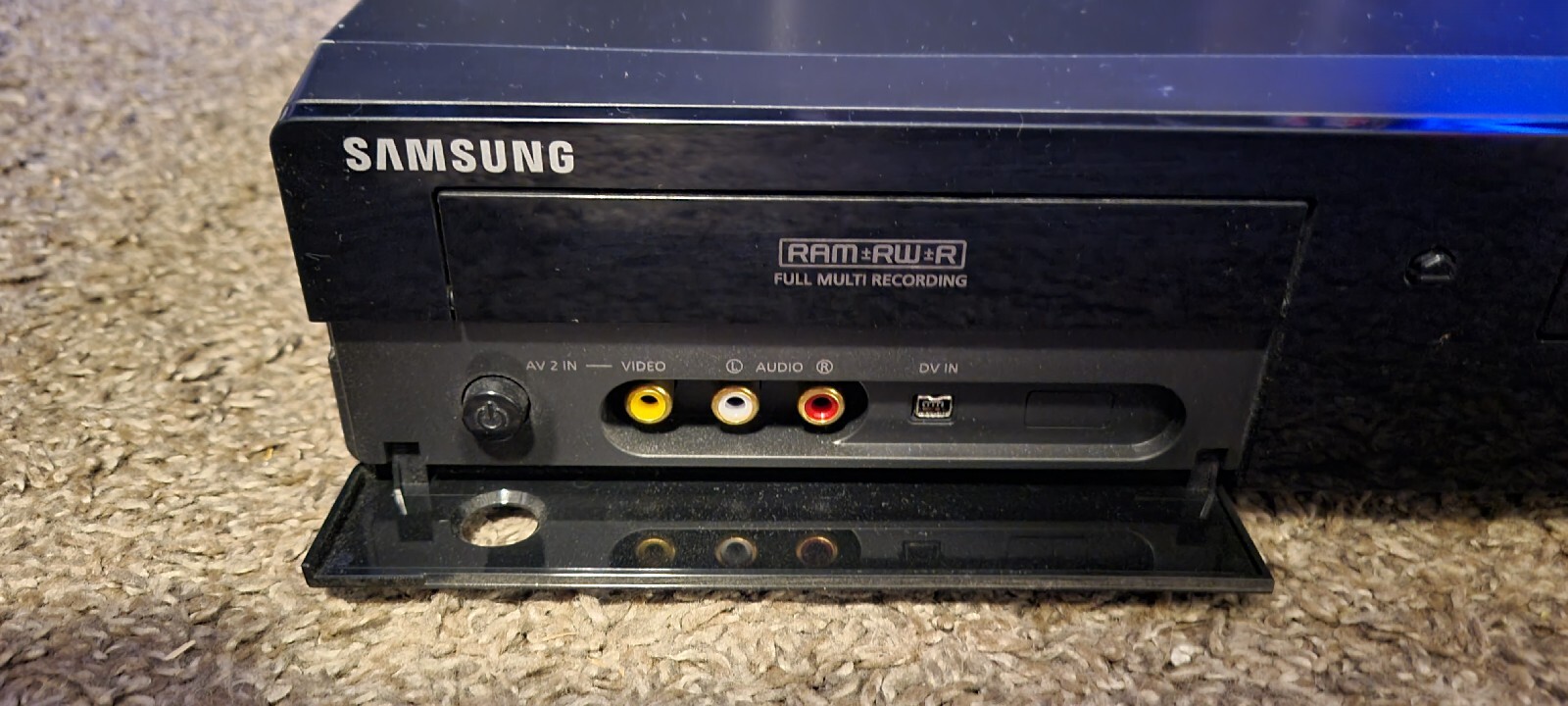 Samsung DVDVR357 HDMI DVD VCR Combo Player Recorder Dubbing Transfer