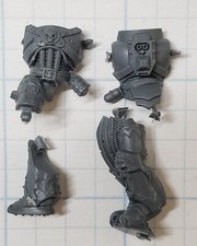 Warhammer 40k World Eaters Bits Khorne Berzerker Legion Torso Legs Set 01