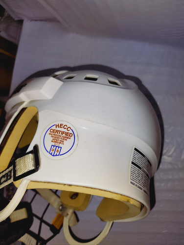 Vintage Cooper SK 2000 L White Hockey Helmet With Itech Mask HECC Certified - Picture 7 of 10