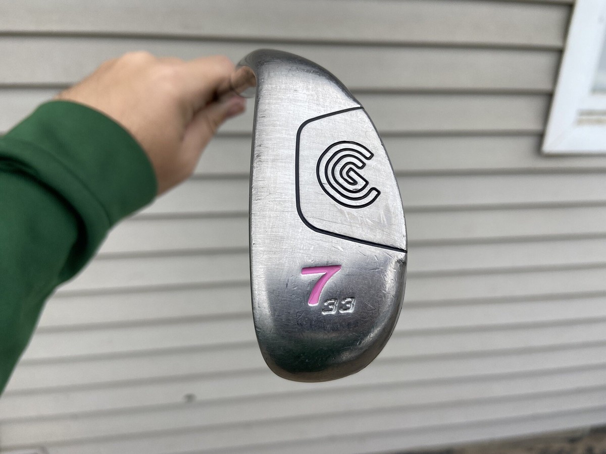Cleveland HB3 7 Iron Seniors Graphite Shaft Cleveland Grip Cleveland HB3 7 Iron Seniors Graphite Shaft Cleveland Grip