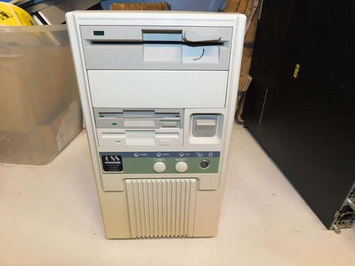 AT COMPUTER MINI TOWER PC CASE W/POWER SUPPLY & FLOPPY DRIVES