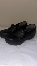DANSKO XP 2.0 Professional Black Leather Clog...