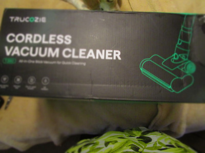 Trucozie Cordless Vacuum Cleaner, Self-Standing Lightweight Stick Vacuum T350