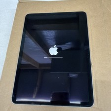 iPad Air 11-inch M2 A2903 128 GB, Wi-Fi  5G Unlocked Silver 90 Battery 