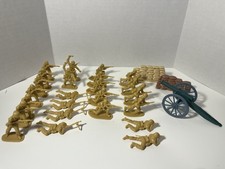 Vintage Toy Soldiers Assorted Lot World War II Soldiers