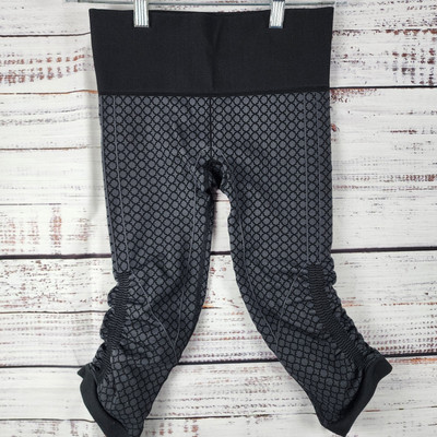 Lululemon In the Flow Crop II Ruched Leg Heathered Deep Coal  Geometric Size 4