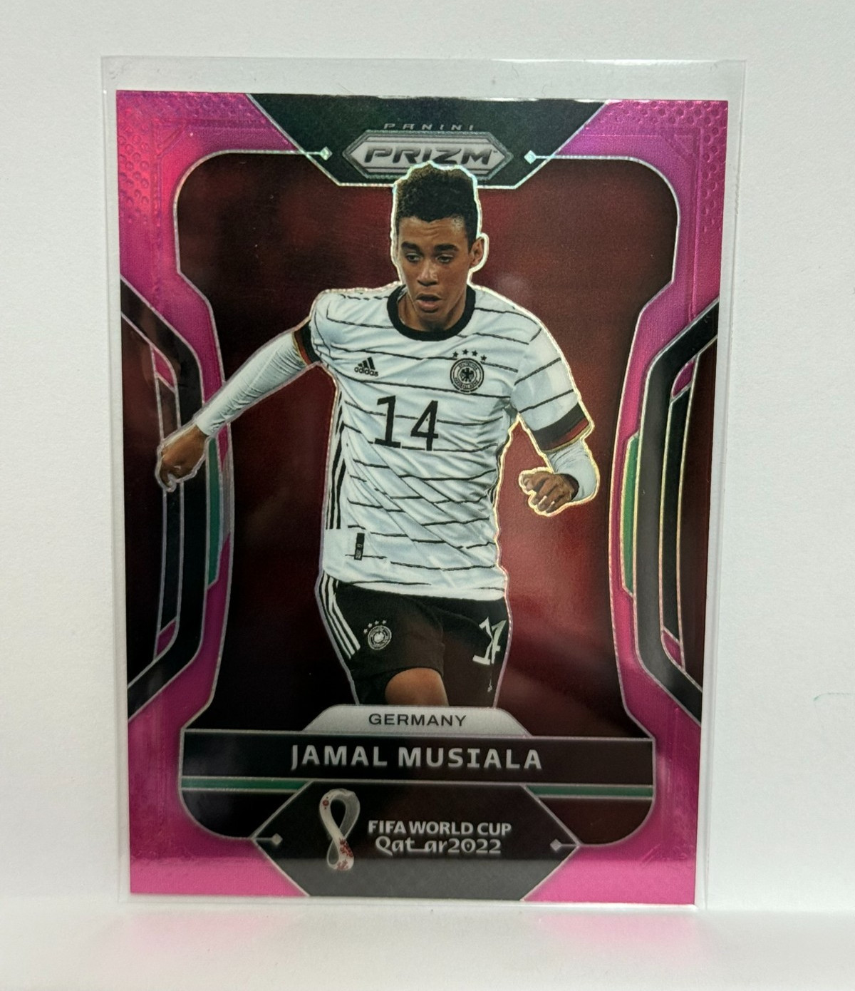 2022 Panini Prizm World Cup Qatar Pink Prizm Jamal Musiala #108
