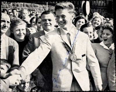 Photo athlete Bernd Cullmann, autograph - 11446441