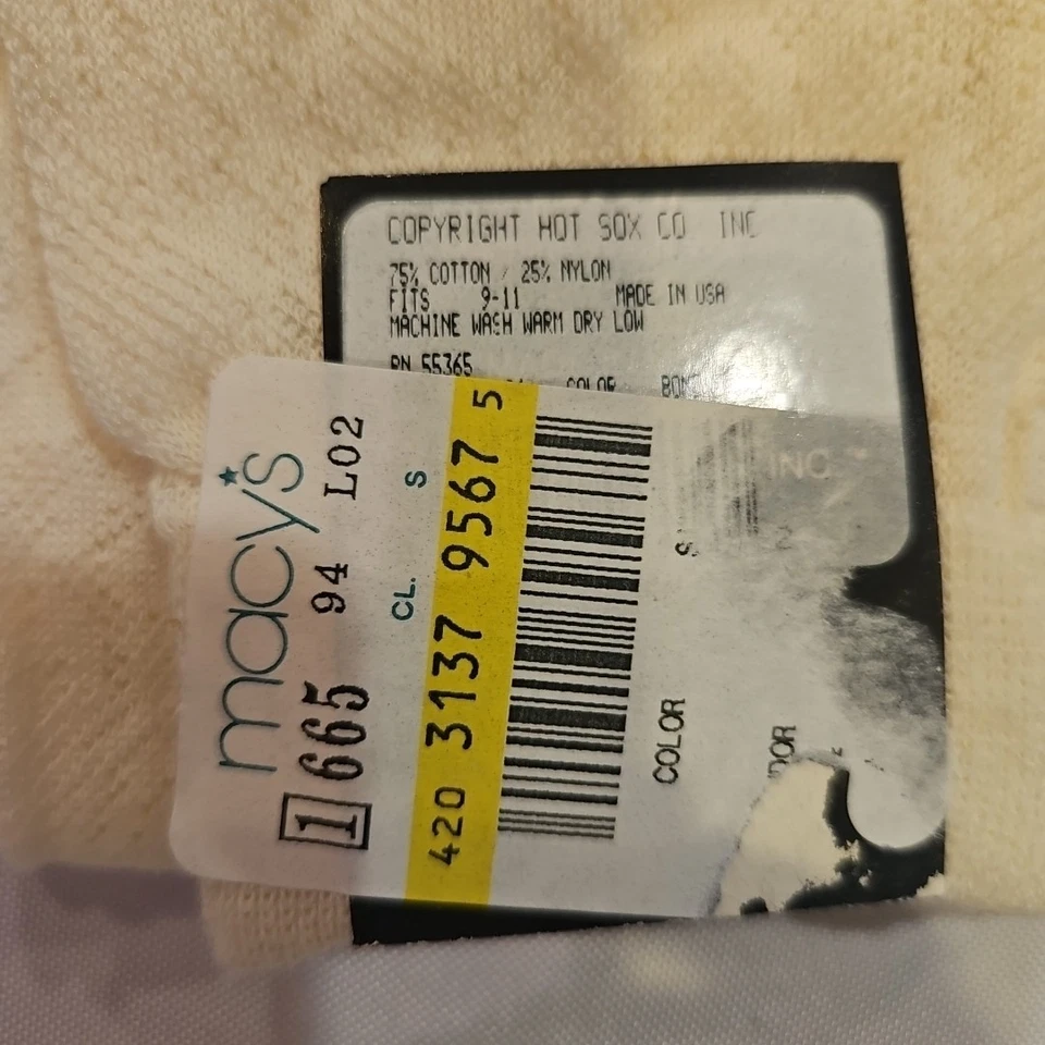 Vintage 90s/2000s Hot Sox Knee High Socks Bone Patterned Womens Size 9-11 - Image 3 of 3