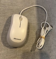 Microsoft Basic Optical Mouse V 2.0 Model 1113 USB Wired Universal
