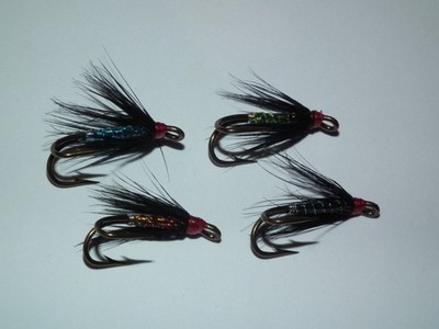 Lachs/Sitzforellenfliegen -- 4 Spinnen Mustad Bronze Gr. 10 Doppelhaken