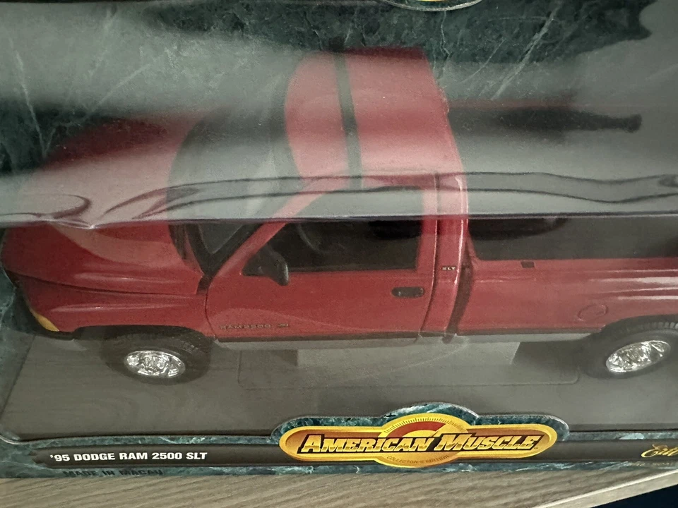 1995 1:18 ERTL Collectibles Dodge RAM 2500 SLT Pickup Truck NIB - Immagine 3 di 4