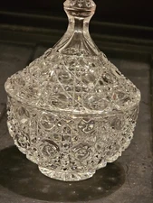 Vintage Pressed Clear Glass Starburst Diamond Cut Sugar Bowl With Lid