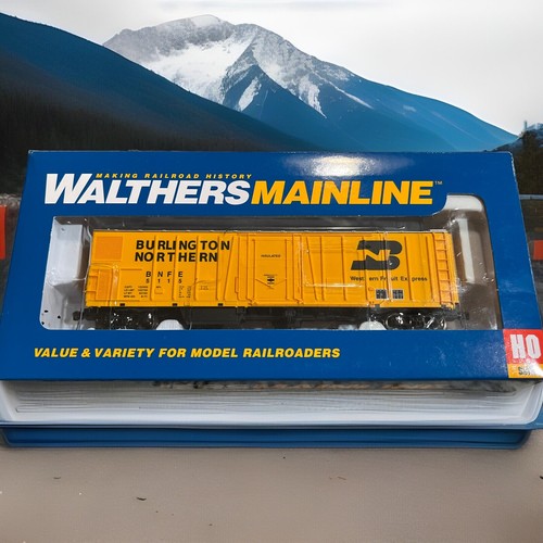 Frigorífico mecánico Walthers Mainline 50’ Ext Post escala 1:87 BNSF 5115 nuevo en caja | Zustand: New