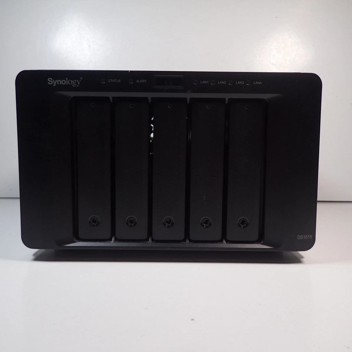Synology DiskStation DS1515 - 5-Bay NAS