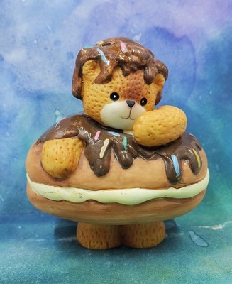 LF10 Enesco Lucy and Me Lucy Rigg Bear as chocolate eclair