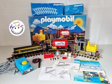 Playmobil 4024 Diesel-Lok Güterzug mit Wagons 12 Schienen & Trafo