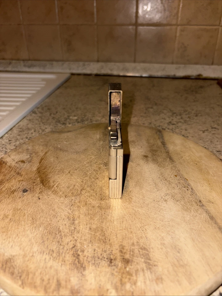 Accendino Vintage ST Dupont linea 2 argento - Immagine 4 di 4