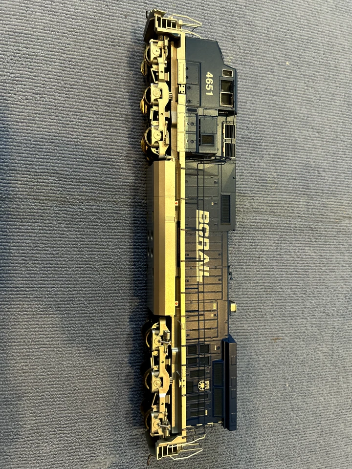 HO ATHEARN 80884 DASH 9-44CW BRITISH COLUMBIA BC RAIL # 4651 NIB, DCC READY - Image 3 of 4