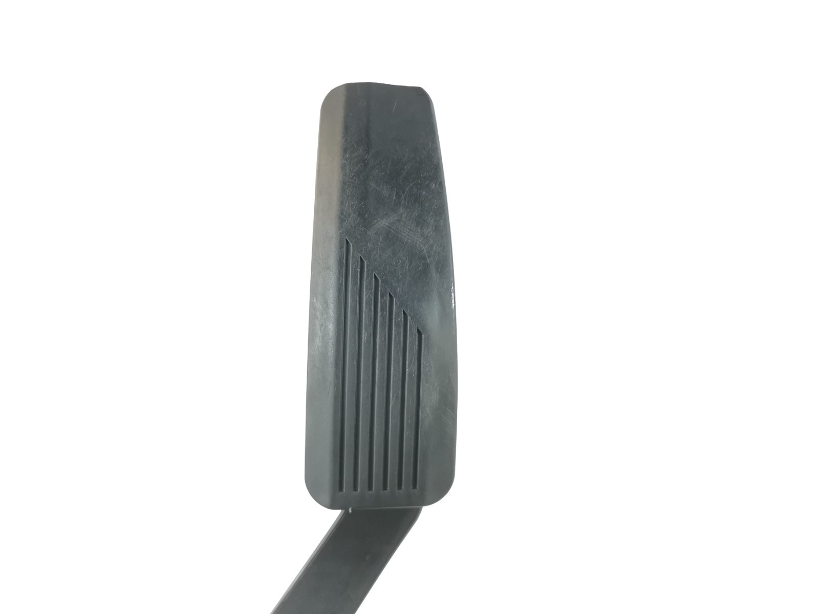 Maserati Ghibli 3.0 2015  Accelerator Gas Throttle Pedal & Sensor 04861714AE OEM
