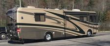 04 Monaco Windsor Class A Diesel Motor Home