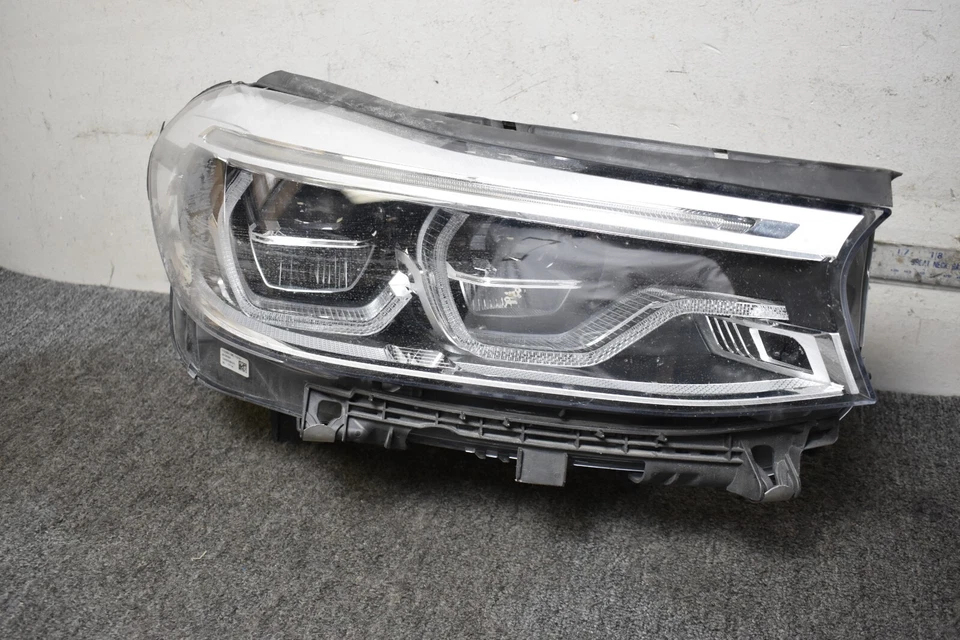BMW Serie 6 G32 Gran Turismo 640i 2018 2019 faros diestro LED adaptables Foto 3 de 4