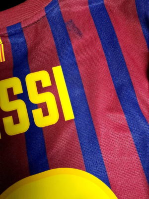 NIKE BARCELONA CHAMPIONS 11 CODE 7 PLAYER LS LONG MESSI M ORIGINAL