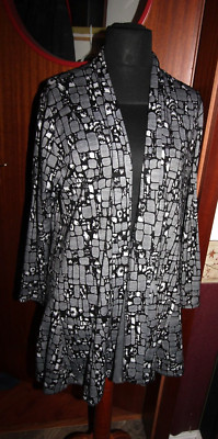 Mantel MAGNA Größe 44 weich Koffermode schwarz grau weiss top gerafft LAGENLOOK