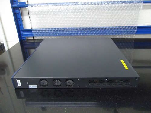 Commutateur PoE 24 ports 3CRS42G-24P-91 HP 4210G-PWR-24. - Photo 4/4