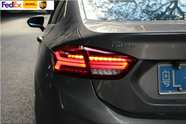 Conjunto de luces traseras LED rojas para Chevrolet Cruze Sedán 2016-2018 Foto 2 de 4