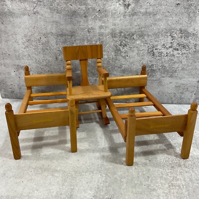 Vintage Menge Of 3 Strombecker Holz Puppenhaus Möbel Rocky Stuhl + 2 Betten