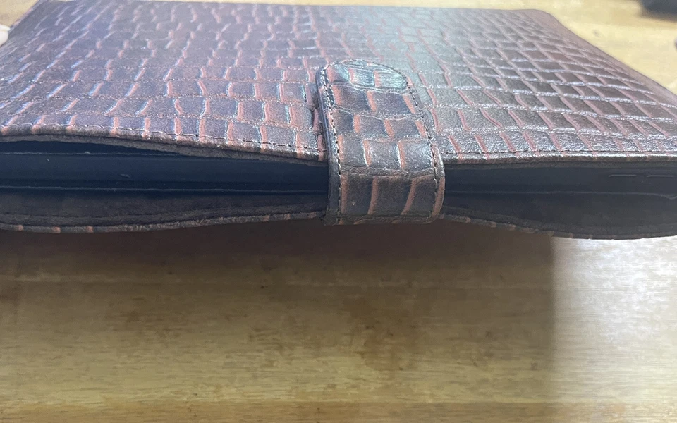 Croco iPad sleeve - Image 3 of 4