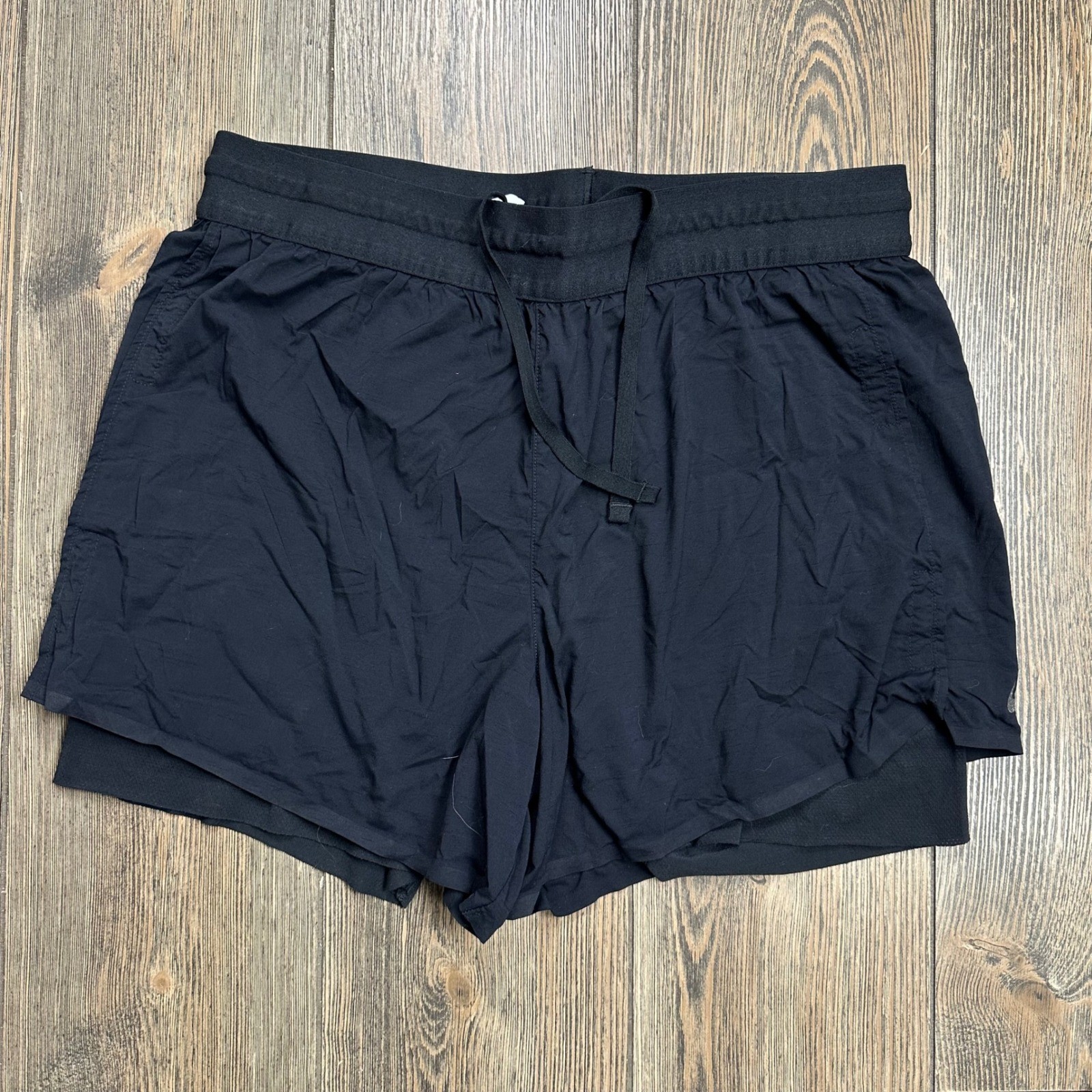 Nike Hot Yoga Dri-Fit 2-in-1 Training Shorts Mens Large Black Woven DN1520-010