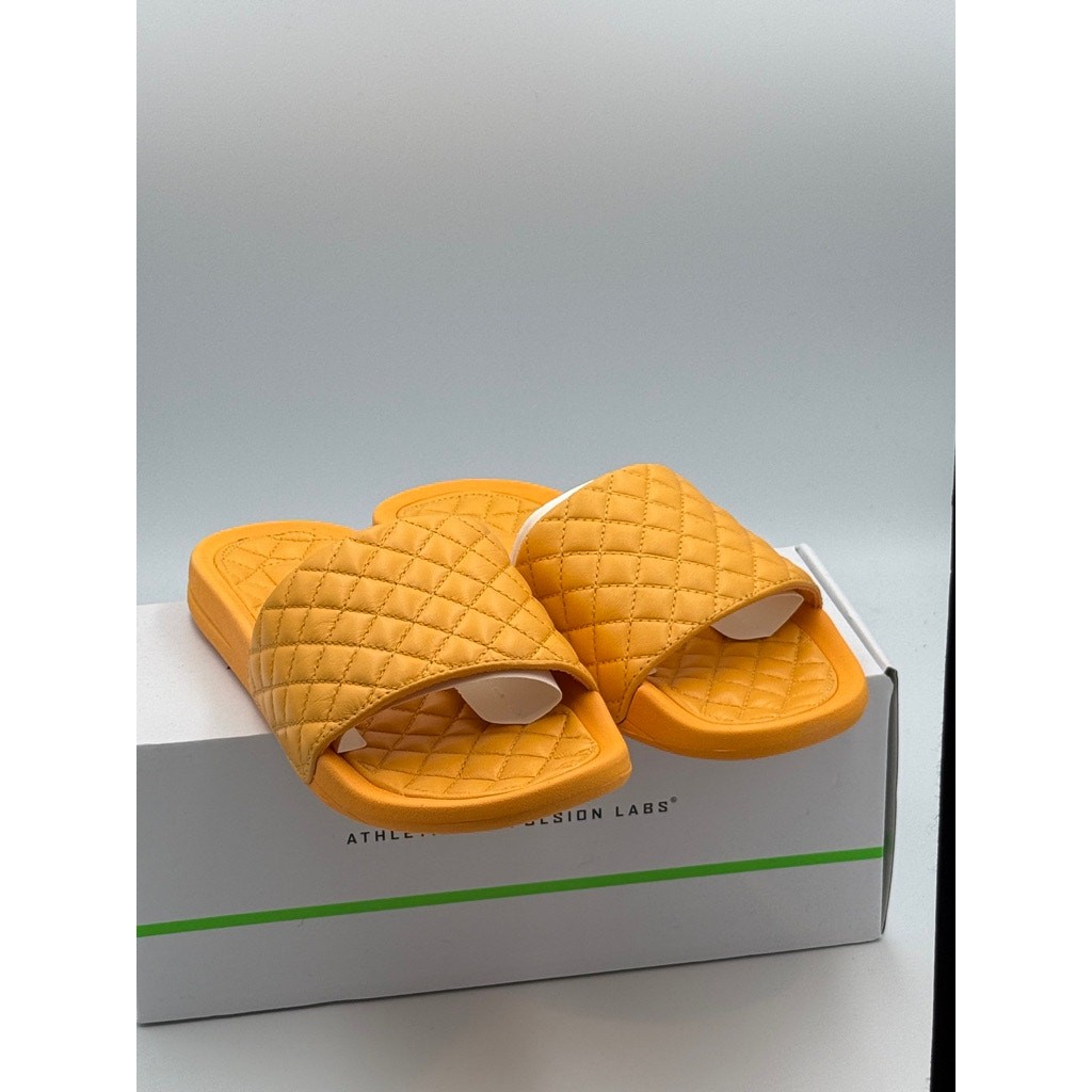 $195 APL Lusso Slides tomaia in pelle di mango taglia 9W