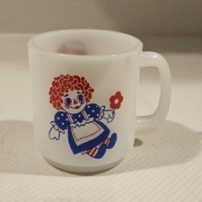 Raggedy Ann And Andy Milk Glass Coffee Mug Te...