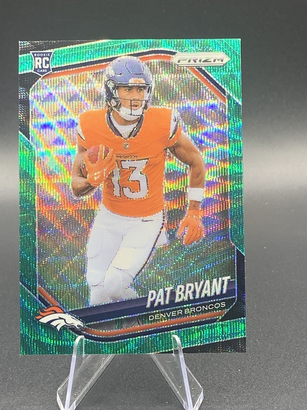 2025 Panini Prizm - Rookies Pat Bryant #366 Green Wave Prizm (RC)