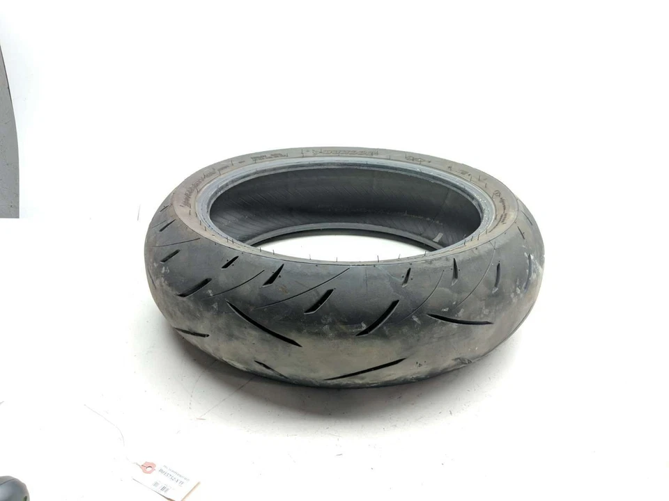 10 Neumáticos Ducati Hypermotard 796 Dunlop Sportmax Roadsport 180/55-17 73W Foto 3 de 4